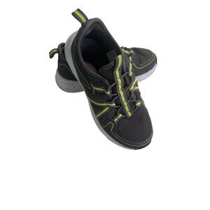 Youth Black & Neon Green Lightweight Athletic Shoes Size 1 Fabric Upper